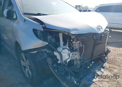 2012 Toyota Sienna Le 8 Passenger from USA, damaged, VIN 5TDKA3DC0CS015689